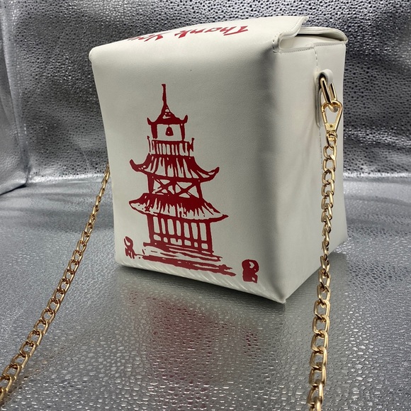 NWT Takeout Food Container Crossbody - Picture 1 of 6